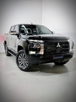 MITSUBISHI TRITON 2.4 BITURBO DIESEL CD HPE-S 4X4 AUTOMÁTICO